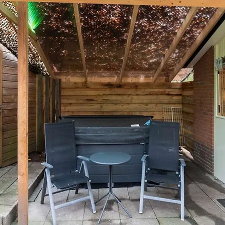 Pleasant Holiday In With Hot Tub